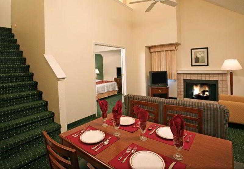 Sonesta Es Suites Oklahoma City Restaurant bilde